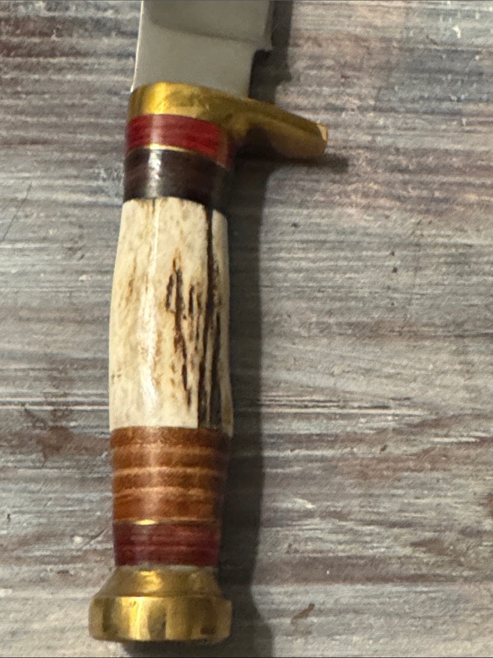Trophy Stag Hunting Knife with Genuine Stag Horn Handle andBrown Leather Sheath - Picture 7 of 7